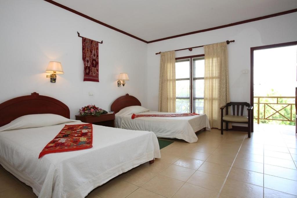 Vansana Plain Of Jars Hotel Muang Phônsavan Habitación foto